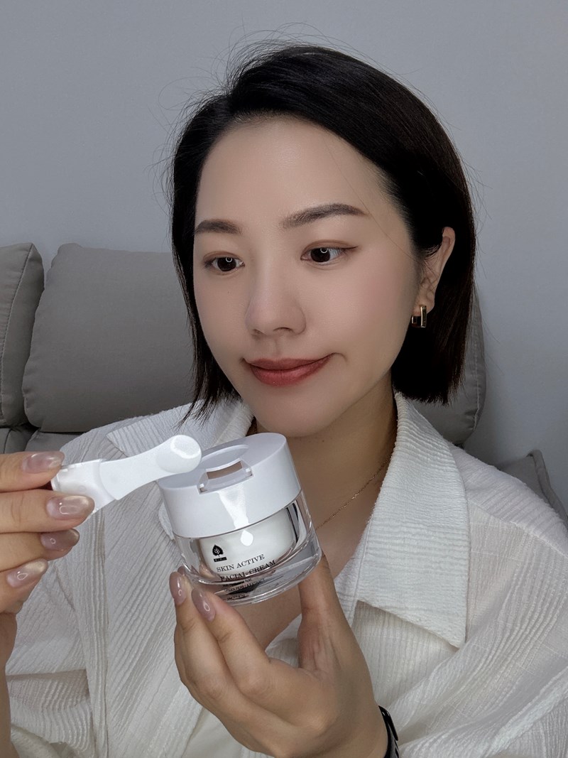 女人知己試用大隊,口碑行銷,部落客行銷,FarmPerilla 賦活修護面霜,自然綠紫蘇,無農藥,清爽不黏膩,滋潤肌膚,一抹有感